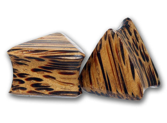 Double Flared Flesh Plug TRIANGLE  6,0 -25 mm - COCONUT WOOD - Ohrschmuck